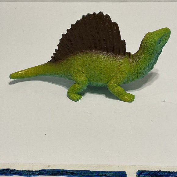 Vtg Greenbrier International Inc Dinosaur Toy - Dimetrodon - 6" long - Picture 5 of 5